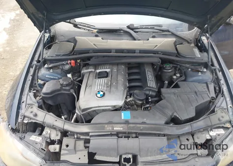 2006 BMW 325I z USA, uszkodzony, nr VIN WBAVB13556PT19128